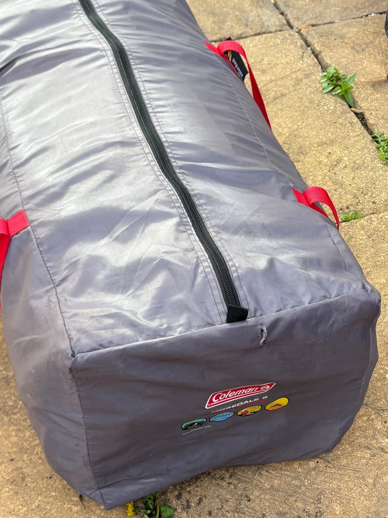 Used Once Coleman Mosedale 5 Tent Blackout Bedrooms Family Tent Camping Large 