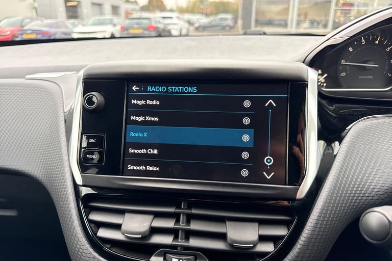 2019 Peugeot 208 1.2 PureTech 82 Tech Edition 5dr [Start Stop] HATCHBACK PETROL Manual