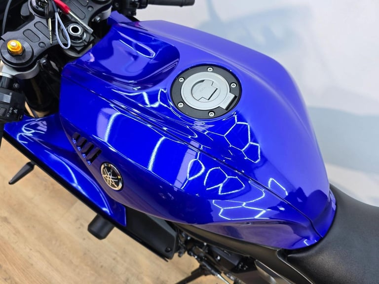 Yamaha R7 700 Blue 2022 - Low Mileage, One Owners, Full Service History, 3 Keys