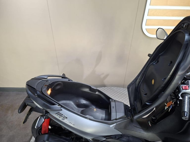 2012 Piaggio MP3 300 300 Yourban Sport LT