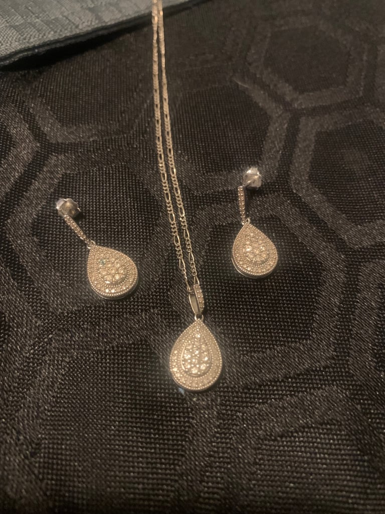image for 9ct white gold earring and necklace pendant set