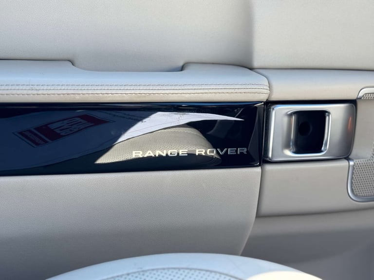 2012 Land Rover Range Rover 4.4 Range Rover Vogue SE TDV8 Automatic 4WD 5dr - NATIONAL DELIVERY* ...