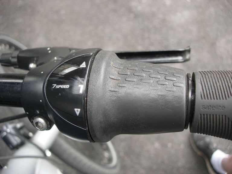 Electric Bike by Trek, Bosch Mid Drive, Silver, JUST SERVICED, CHEAP PRICE!!!