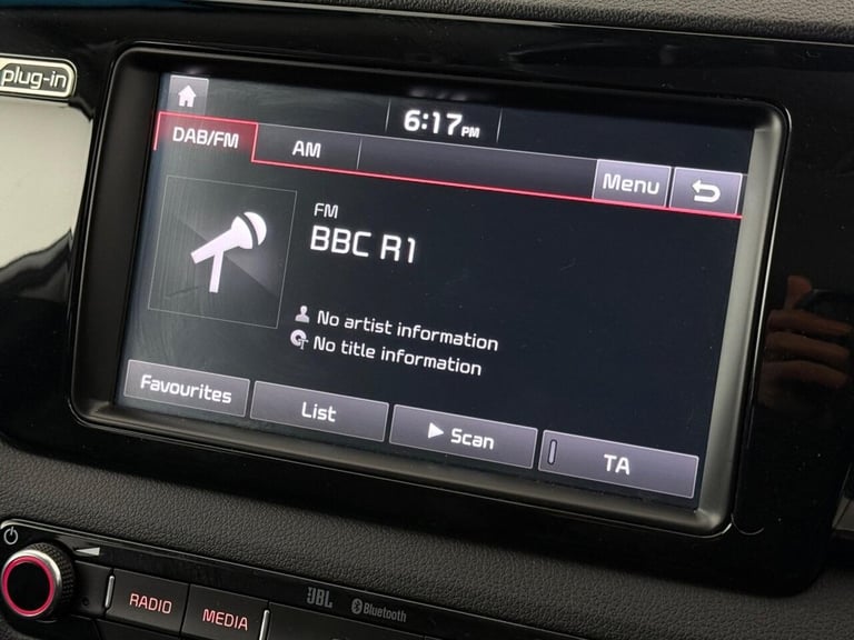 2018 Kia Niro 1.6 GDi 8.9kWh 3 DCT Euro 6 (s/s) 5dr ESTATE PETROL/ELECTRIC Automatic