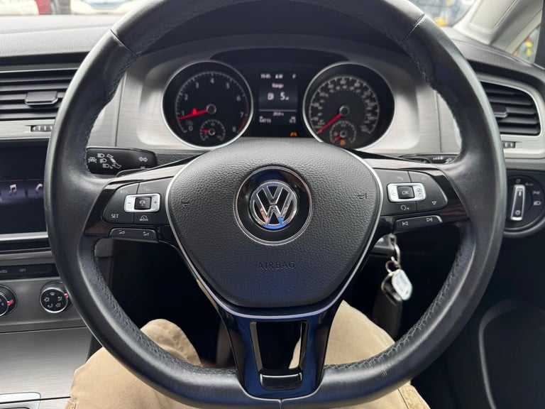 2014 Volkswagen Golf 1.2 TSi BLUEMOTION  Estate Petrol Automatic