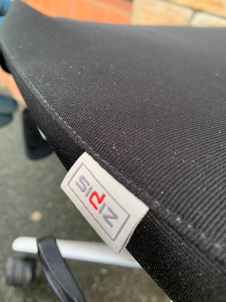 Techo sidiz t50 cantilever boardroom meeting chairs (12 available)