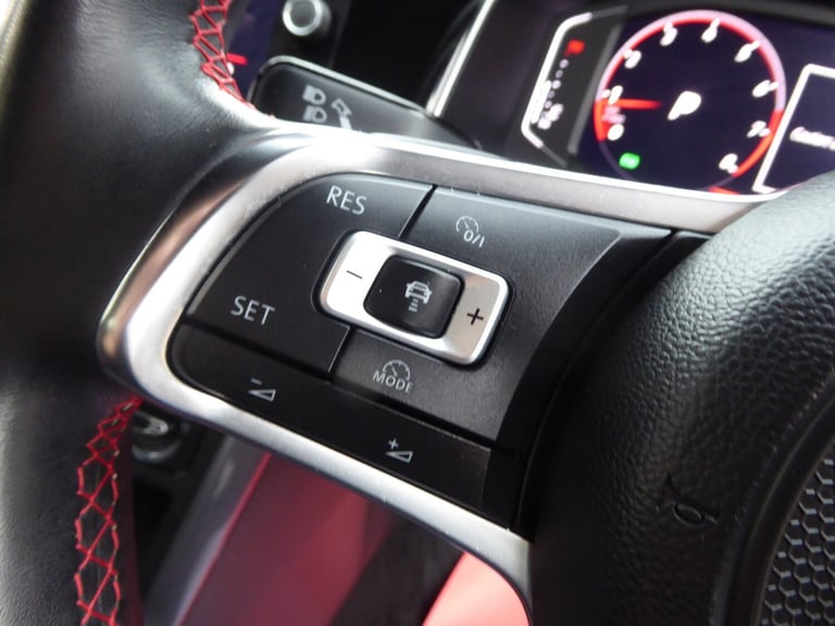 VOLKSWAGEN POLO 2.0 TSI GTI+ 2020