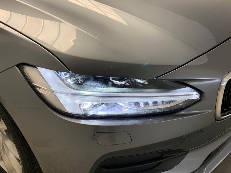 2019 Volvo V90 2.0 D4 Momentum Plus Estate 5dr Diesel Auto Euro 6 (s/s) (190 ps) - SENSUS  Estate...