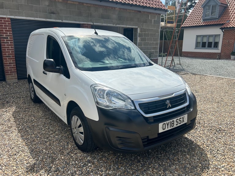 2018 Peugeot Partner 850 1.6 BlueHDi 100 Professional Van [non SS] PANEL VAN Diesel Manual