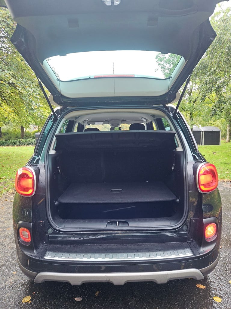 2014  fiat 500 L trekking 1.3 Multijet 16v Diesel £35 tax sim focus i30 308 kia ceed astra mini