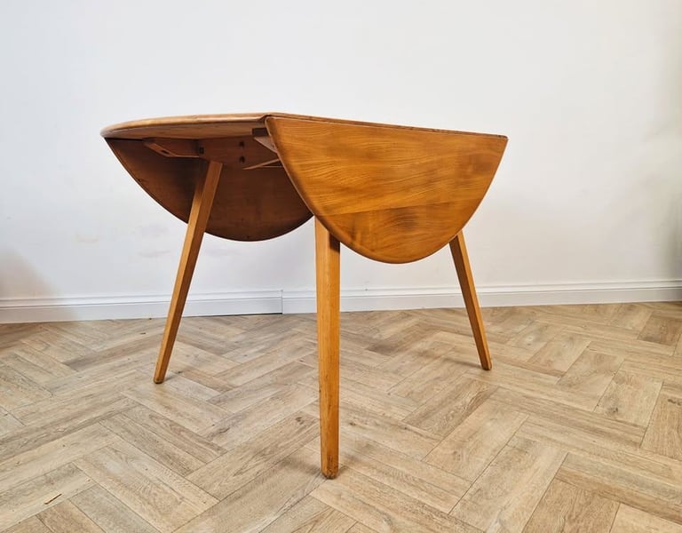 Ercol Windsor Solid Elm Vintage Mid Century Drop Leaf Danish Design Dining Table BL490B