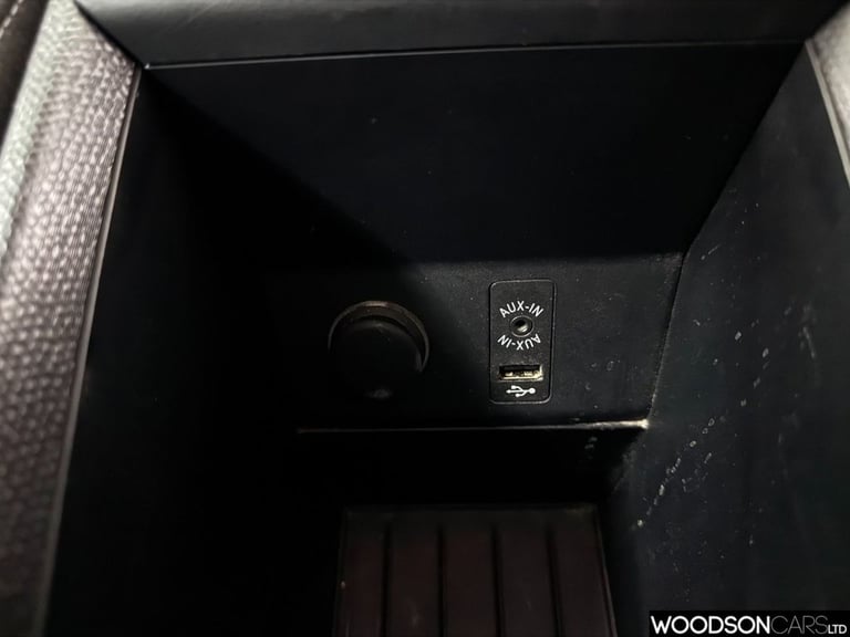 2016 BMW i3 33kWh Hatchback 5dr Petrol Plug-in Hybrid Auto Euro 6 (s/s) (Range Extender Hatchback...