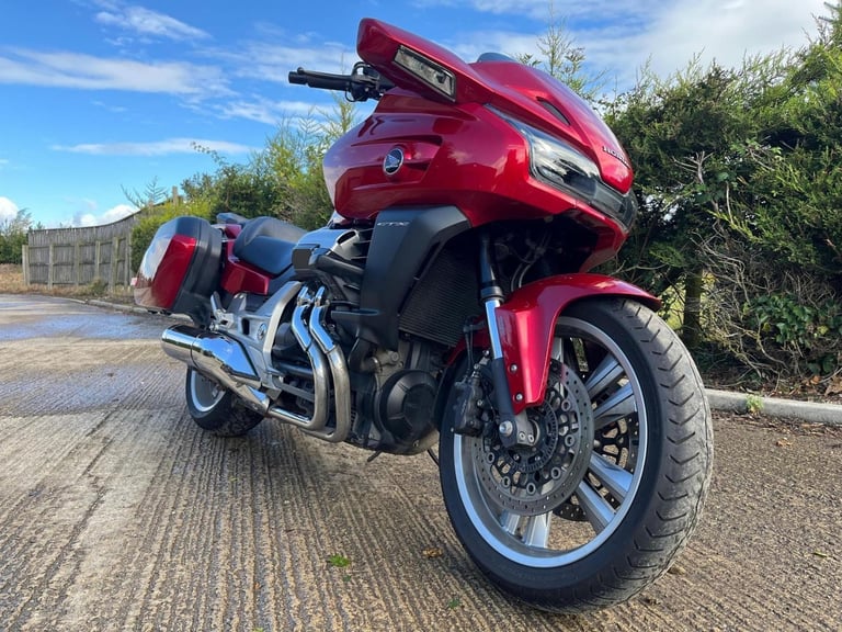 2015 65 HONDA CTX 1300 A-E BAGGER TOURER CRUISER CTX1300 CLEAN V4 MUST SEE