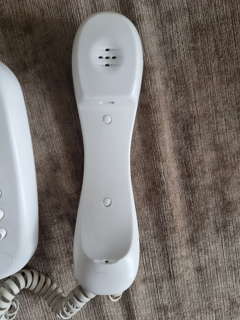 1980s CWP200 Push Button Corded White Telephone Vintage Retro