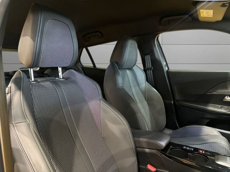  Peugeot 2008 1.2 PureTech 130 GT 5dr EAT8 Petrol