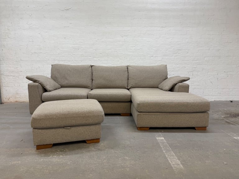 NEXT Stamford Grand Relaxed Sit L Shape Corner Sofa with Matching FootStool RRP: £2,125