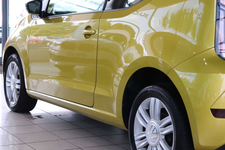 2016 Volkswagen up! 1.0 High Up 3dr Hatchback Petrol Manual