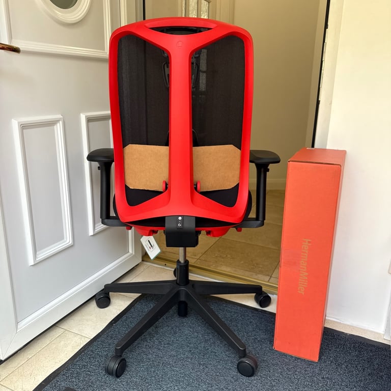 image for Herman Miller Vantum Chair - BRAND NEW BOXED (London Delivery)
