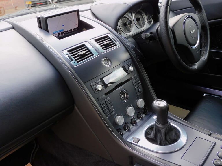 2006 Aston Martin Vantage 2dr HATCHBACK PETROL Manual