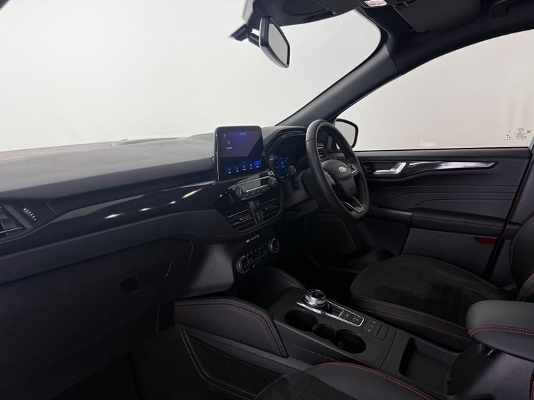 2022 Ford Kuga 2.5 EcoBoost Duratec 14.4kWh ST-Line CVT Euro 6 (s/s) 5dr HATCHBACK Petrol/Electri...