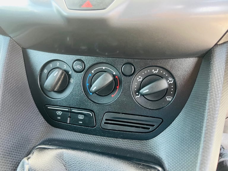 2018 FORD TRANSIT CONNECT TREND 1.5 TDCI 100PS L2H1 EURO6 | FULL FORD HISTORY