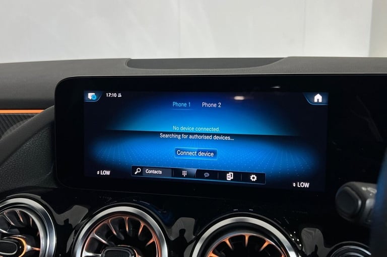 2023 23 MERCEDES-BENZ GLA CLASS 1.3 GLA250E 15.6KWH AMG LINE (PREMIUM) SUV 5DR P