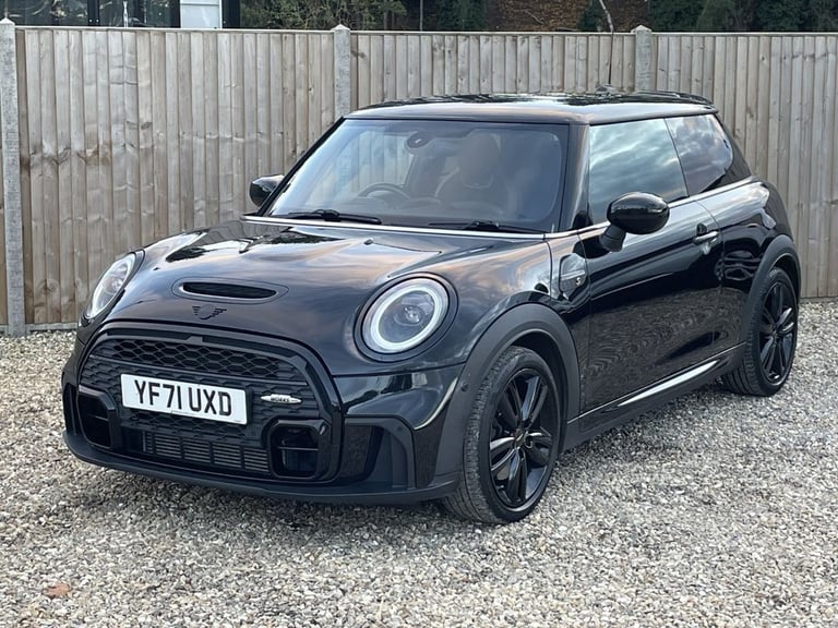 image for 2021 MINI Hatch 2.0 Cooper S Sport Hatchback 3dr Petrol Steptronic Euro 6 (s/s) (178 ps) Hatchbac...