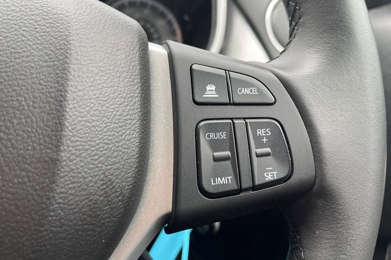 2023 Suzuki Vitara 1.4 Boosterjet 48V Hybrid SZ-T 5dr Estate Petrol Manual