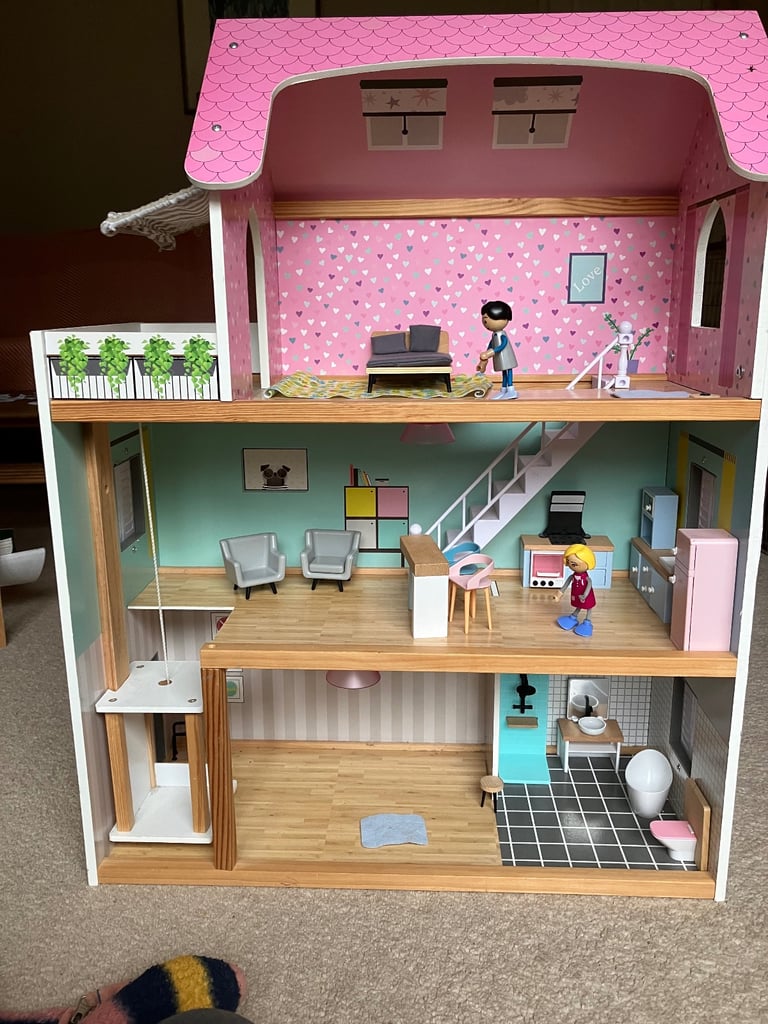 image for Dolls house 