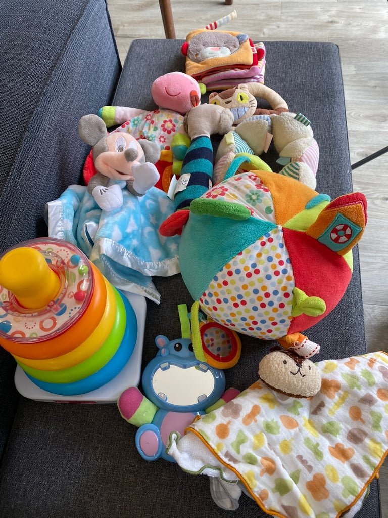 Used baby toys and soft toys