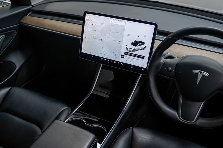 2020 Tesla Model 3 Long Range Saloon Electric Automatic
