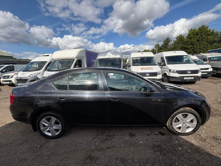 2014 Skoda Octavia 2.0 TDI CR SE 5dr HATCHBACK DIESEL Manual