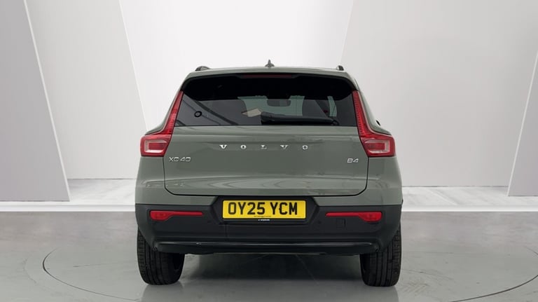 2025 Volvo XC40 Ultra, B4 Mild hybrid, Petrol, Dark Estate Petrol Automatic