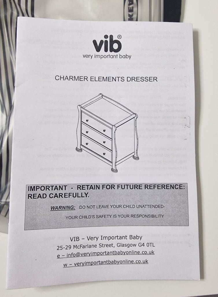 VIB Charmer Elements Wardrobe and Drawers/Changing Table