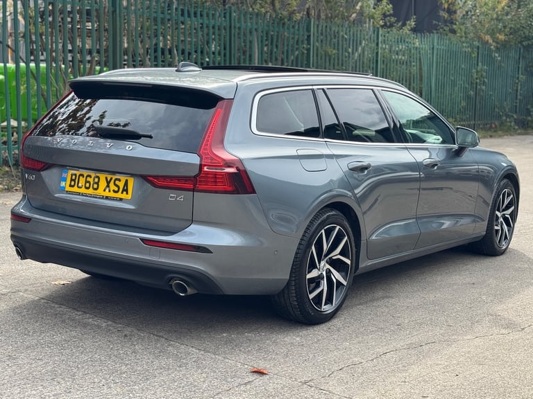 2019 Volvo V60 2.0 D4 Momentum Pro Estate 5dr Diesel Auto Euro 6 (s/s) (190 ps)
