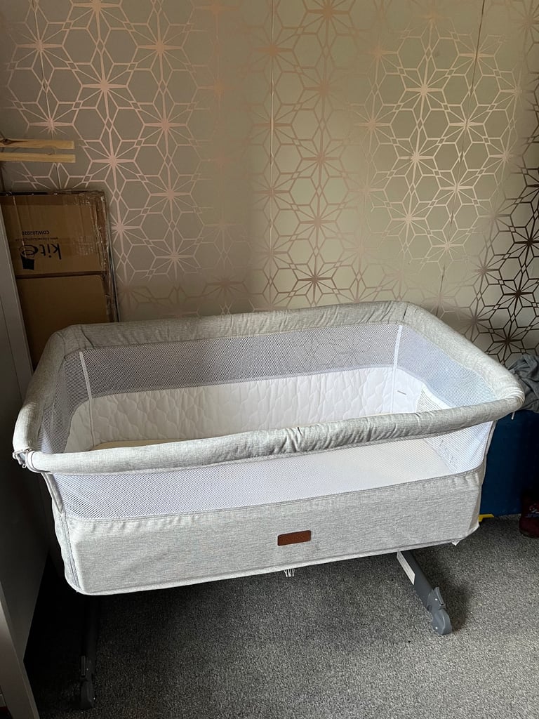 Nested Cozi Sleeper Bedside Crib