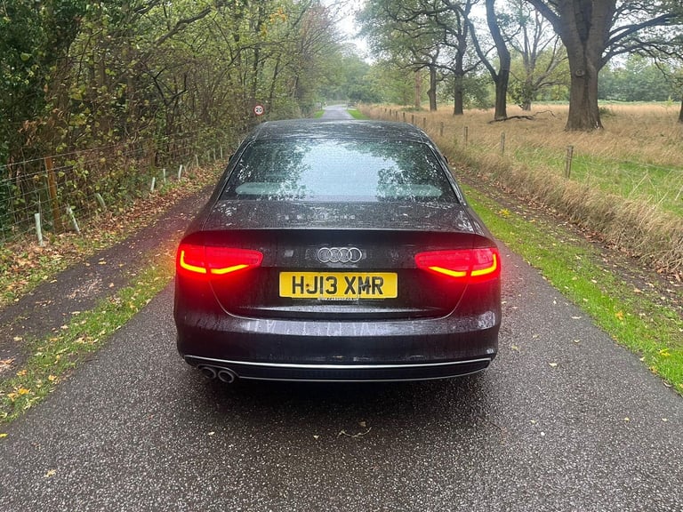  Audi A4 2.0 TDI Black Edition Euro 5 (s/s) 4dr Diesel Manual