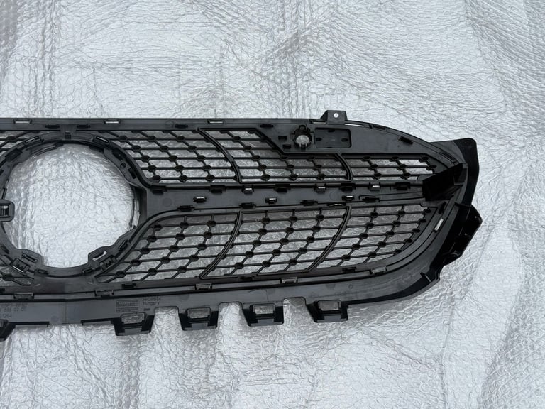 GENUINE FRONT GRILL FOR MERCEDES-BENZ C CLASS A177 A1778880200