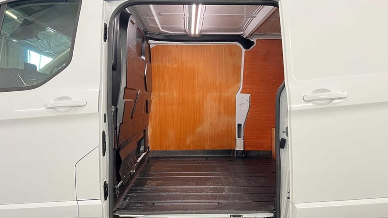 2023 Ford Transit Custom 2.0 EcoBlue 130ps Low Roof Limited Van Van Diesel Manual