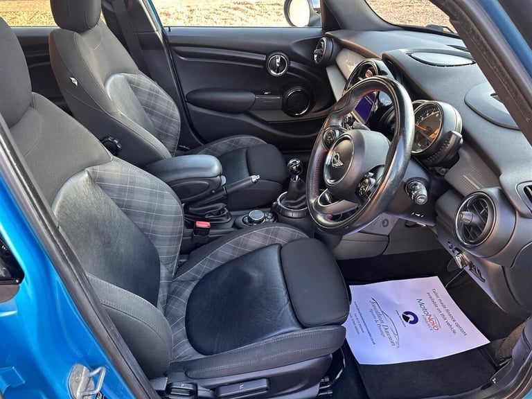 2014 MINI Hatch 1.5 Cooper 5dr HATCHBACK PETROL Manual