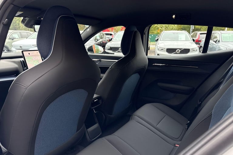 2025 Volvo EX30 Single Motor Extended Range 69kWh Plus SUV 5dr Electric Auto (272 ps) ESTATE Elec...