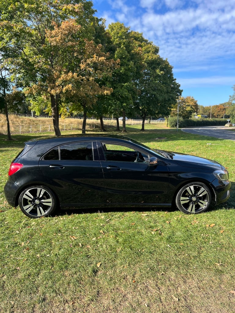 MERCEDES-BENZ A200 SPORT 2014