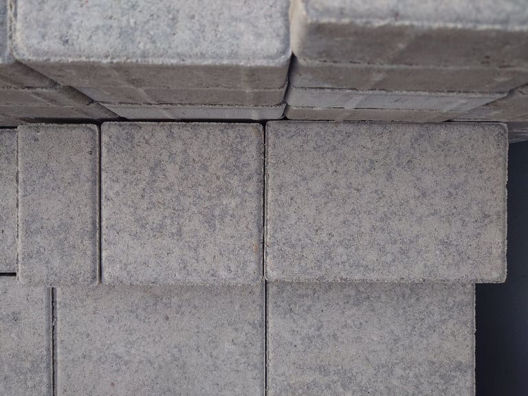 Marshalls Lunar Concrete Paving Blocks - Small Ice 160x80x50mm - Pack of 3