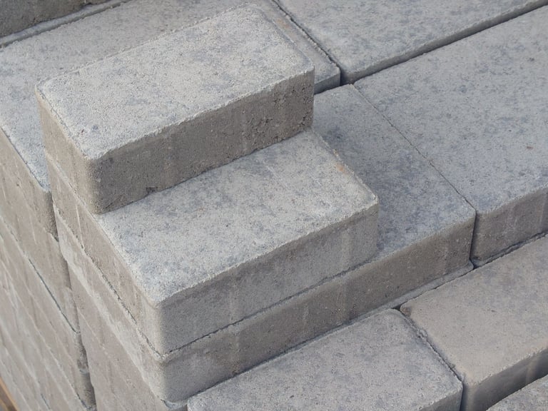 Marshalls Lunar Concrete Paving Blocks - Small Ice 160x80x50mm - Pack of 3