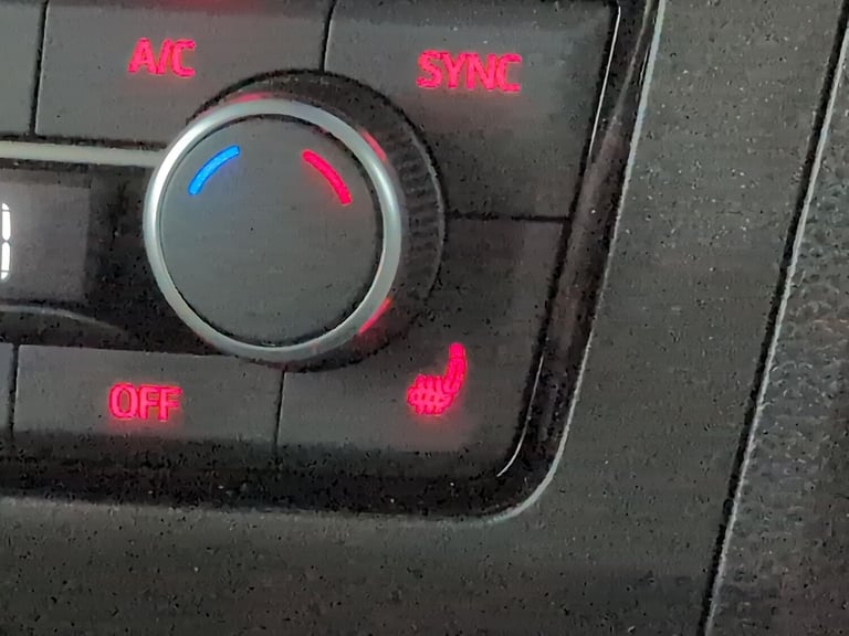 2022 SEAT Arona 1.0 TSI 110 FR Sport 5dr HATCHBACK PETROL Manual