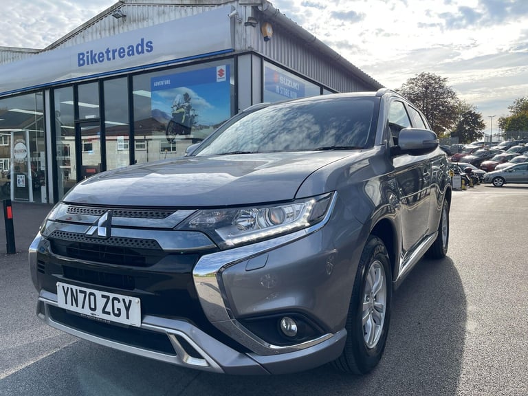 2020 Mitsubishi Outlander 2.4h TwinMotor 13.8kWh Verve CVT 4WD Euro 6 (s/s) 5dr ESTATE Petrol/Ele...