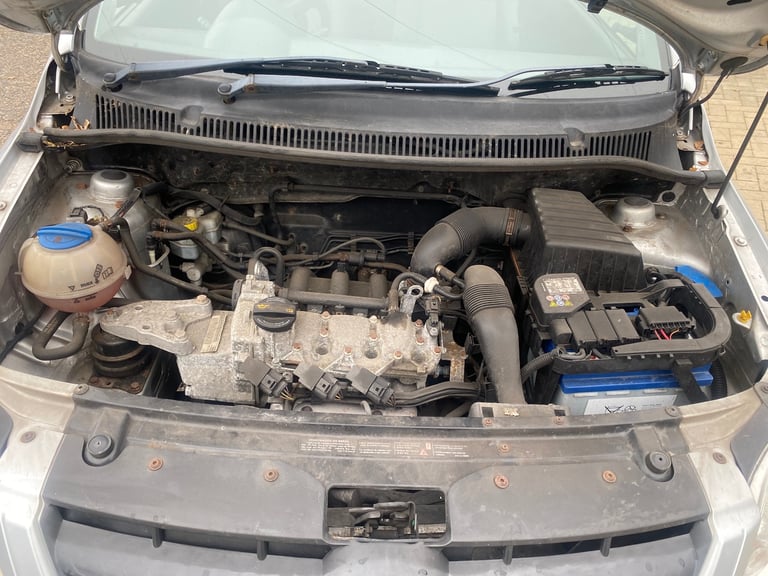 Volkswagen, FOX, Hatchback, 2010, Manual, 1198 (cc), 3 doors
