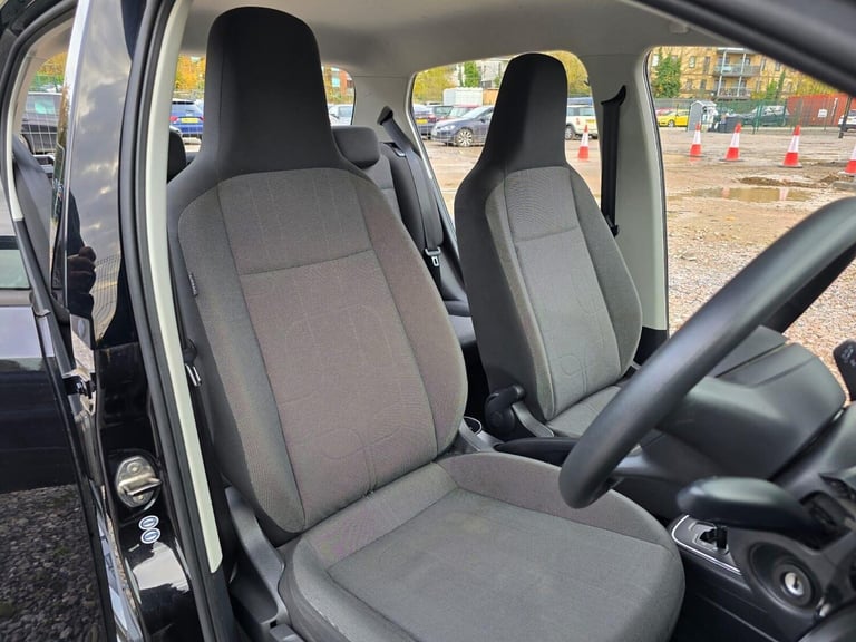 2013 Volkswagen up! 1.0 High up! ASG Euro 6 5dr Hatchback Petrol Automatic