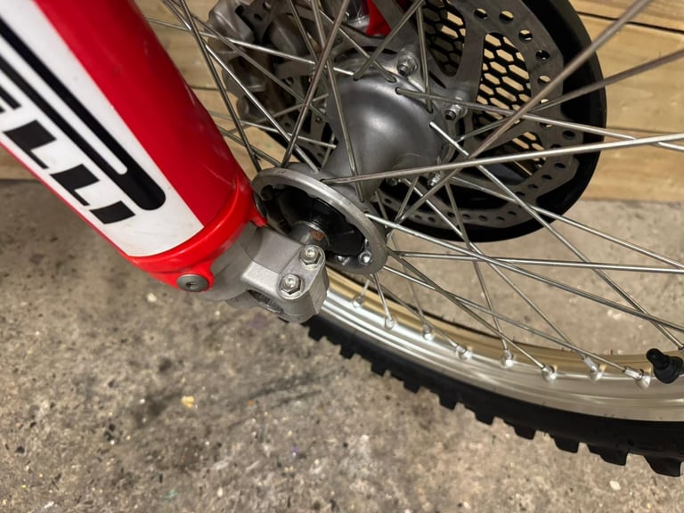 HONDA CRF 450 2018 MOTOCROSS BIKE VERY CLEAN BIKE