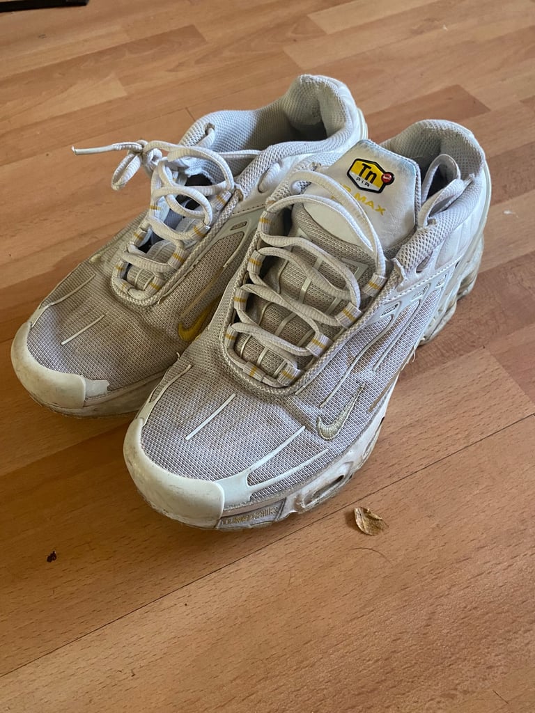 Nike TN Air Max Plus (White/Gold) Unisex